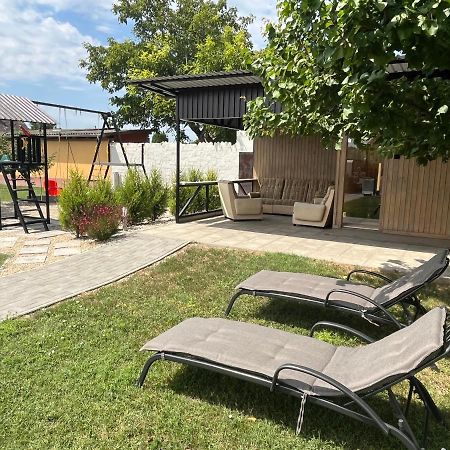 Rajczi Apartman Mohacs Exterior photo