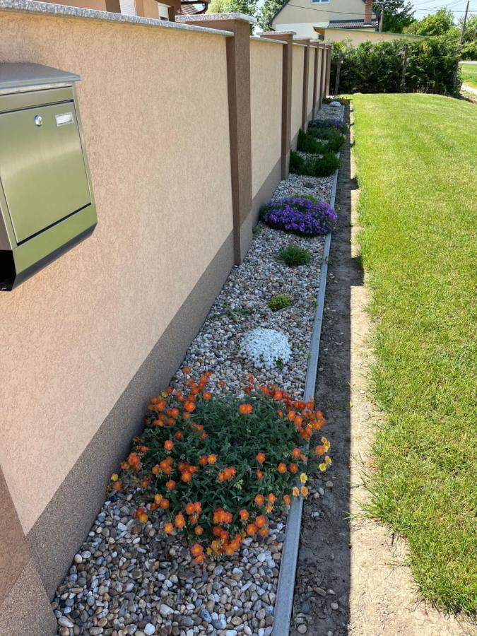 Rajczi Apartman Mohacs Exterior photo
